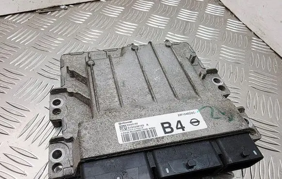 Nissan Qashqai Engine control unit/module 837104ED0C S180206103A EMS3155