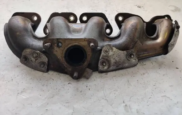Renault Master II Exhaust manifold 8200641758 H8200481959