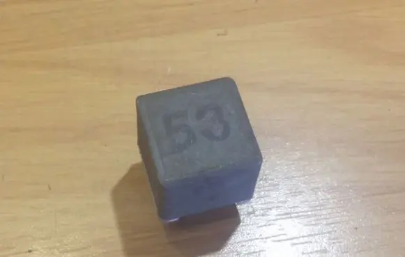 Volkswagen PASSAT B5.5 Coolant fan relay 141951253B