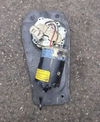 Citroen Berlingo Wiper motor 9621014480 404233