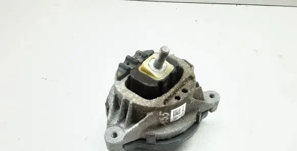 BMW 1 F20 F21 Engine mount bracket 6854252