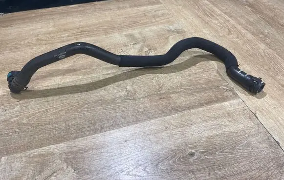 Land Rover Range Rover Sport L494 Engine coolant pipe/hose FPLA8260FA CV1KA