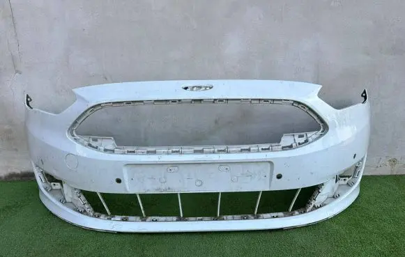 Ford C-MAX II Front bumper F1CB-R17757-A