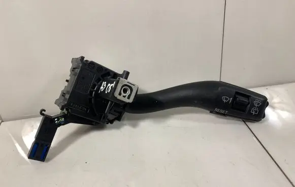 Audi A3 S3 A3 Sportback 8P Wiper control stalk 8P0953519A