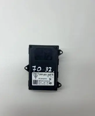 Porsche Cayenne (92A) Headlight ballast module Xenon 7PP941329R