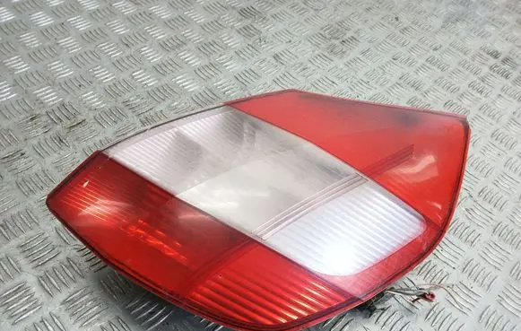 Renault Scenic II - Grand scenic II Rear/tail lights 8200127702