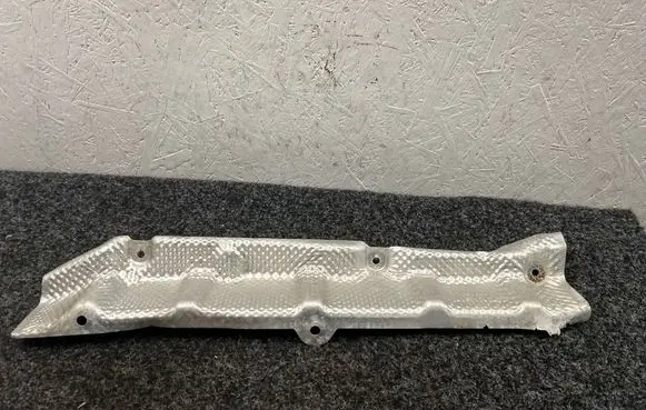 Porsche Macan (95B) Heat shield in engine bay 95B825758B