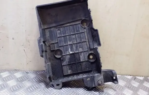 Renault Scenic II - Grand scenic II Battery tray 8200166032
