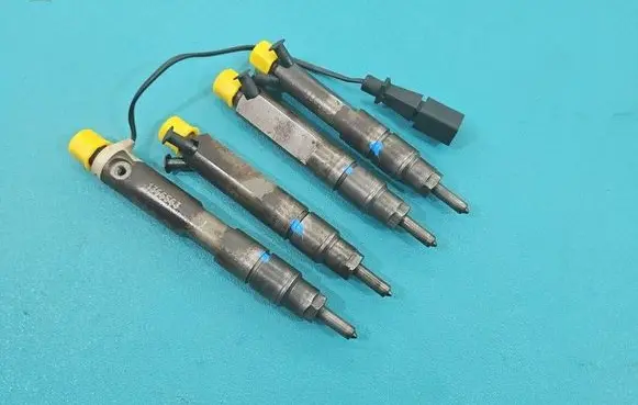 Skoda Fabia Mk1 (6Y) Fuel injector 038130202C IMPRK1366563