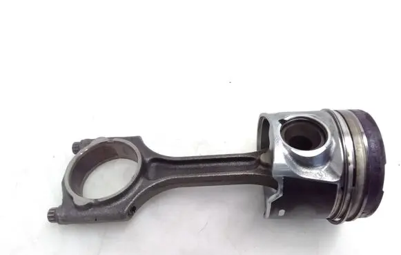 Piston with connecting rod