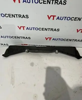 BMW 5 G30 G31 Other engine bay part 7340190