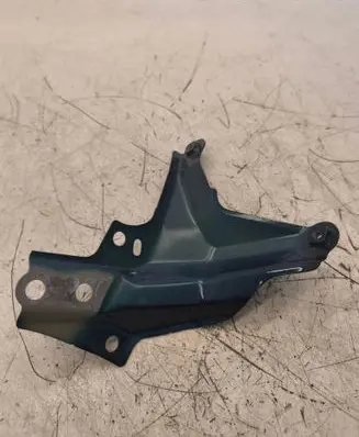 Toyota C-HR II Fender mounting bracket