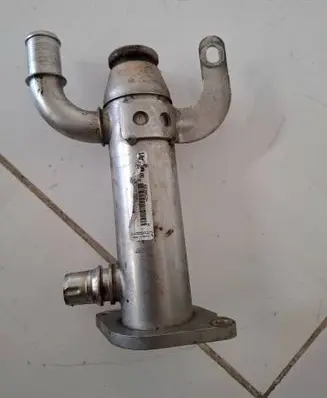 Ford Mondeo MK IV EGR valve cooler 993062H 8653691