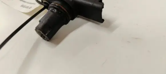 Renault Koleos I Camshaft position sensor 8200587414