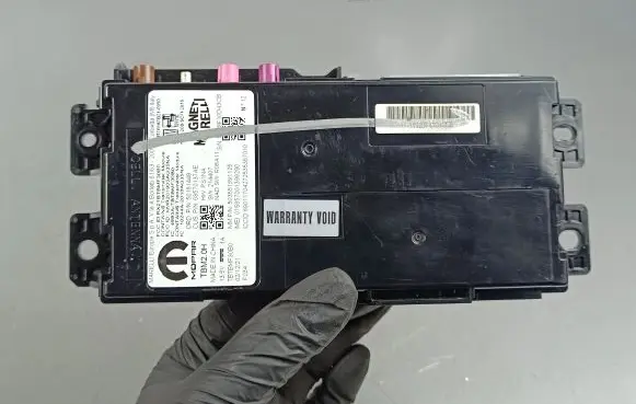 Jeep Grand Cherokee WL Other control units/modules 68570137AE