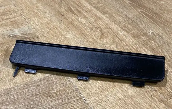 Jaguar I-Pace Foot area side trim J9D3101D57B