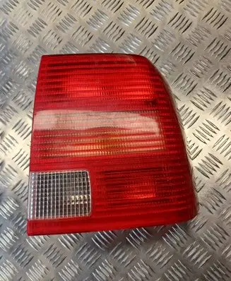 Volkswagen PASSAT B5 Rear/tail lights 3B5945096F