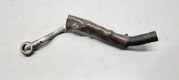 Coolant pipe/hose