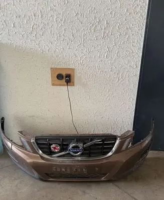Volvo XC60 Front bumper