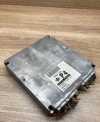 Nissan Primera Engine control unit/module ECU 23710AU601 2758001363