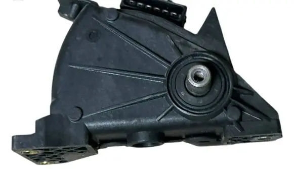 Volvo S60 Accelerator throttle pedal 30666661 6PV00853703