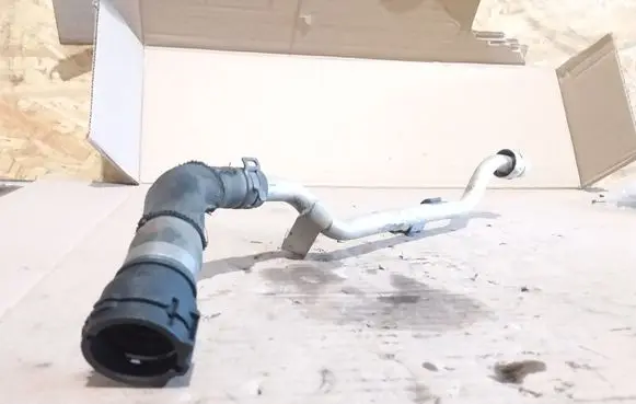 Audi A5 8T 8F Engine coolant pipe/hose 8K0819377C