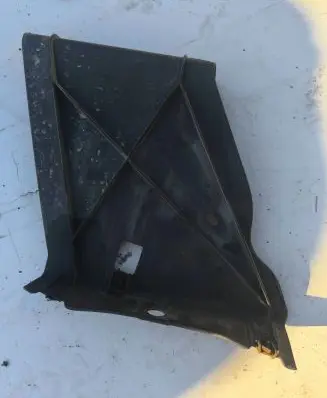 Engine splash shield/under tray