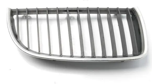 BMW 3 E90 E91 Bonnet/hood grill 7120008