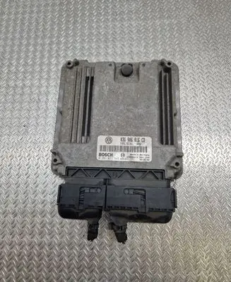 Volkswagen Touran I Engine control unit/module 1039S06219 0281011945 03G906016CD