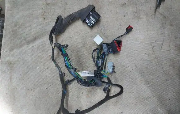 Ford S-MAX Front door wiring loom BG9T14A584ACB 20101018