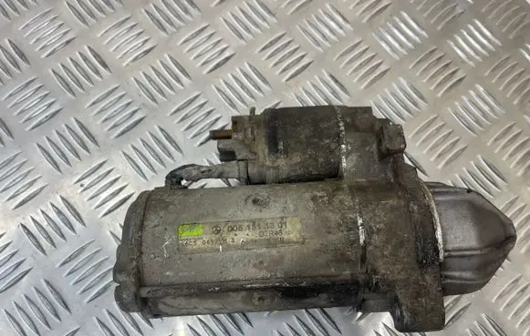 Mercedes-Benz E W211 Starter motor 0051511301