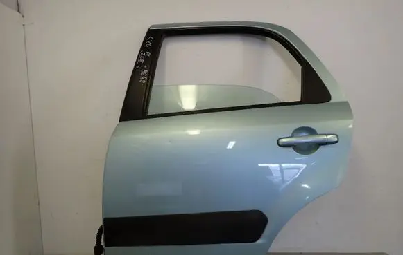 Suzuki SX4 Rear door 