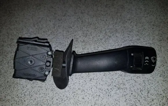 BMW 5 E39 Wiper control stalk 8352013 01200900
