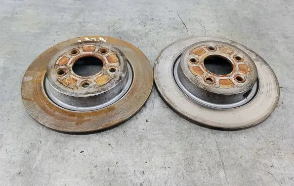 Volvo V50 Rear brake disc 