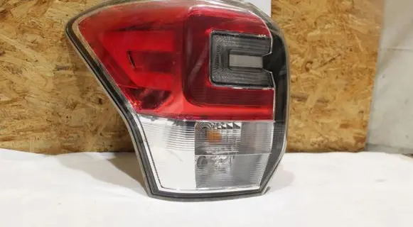 Subaru Forester SJ Tailgate rear/tail lights