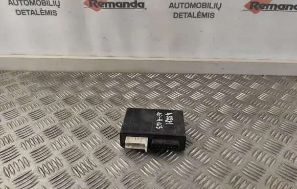 BMW 5 E34 Comfort/convenience module 61351384204