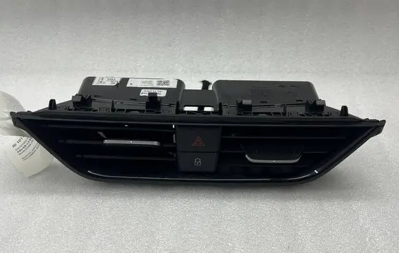 Skoda Kamiq Dash center air vent grill 654820951D