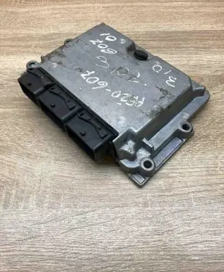 Peugeot 607 Engine control unit/module ECU 9635591180 0261206418