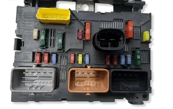 Citroen C3 Fuse module 9664055580