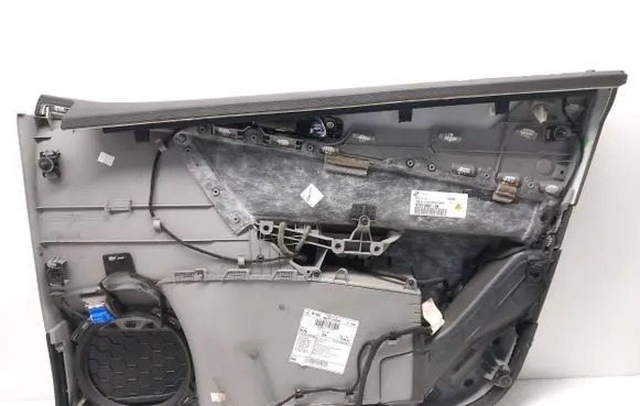 Volkswagen PASSAT B6 Front door card panel trim 1K0947419A 1K0919238A 3C0959903