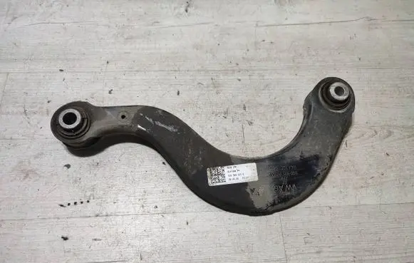 Volkswagen Touran III Rear control arm 5Q0505323D 878ZPR