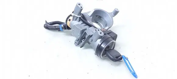 Mitsubishi Colt Ignition lock
