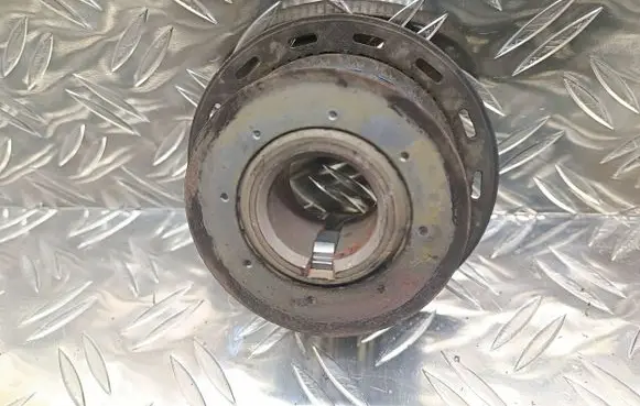 Peugeot 3008 I Crankshaft position gear 