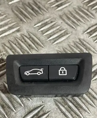BMW 3 GT F34 Tailgate opening switch 9275121