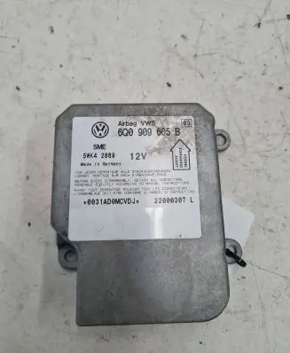Volkswagen PASSAT B5 Airbag control unit/module 6Q0909605B