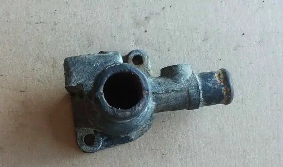 Volkswagen Scirocco Engine coolant pipe/hose FLANGE