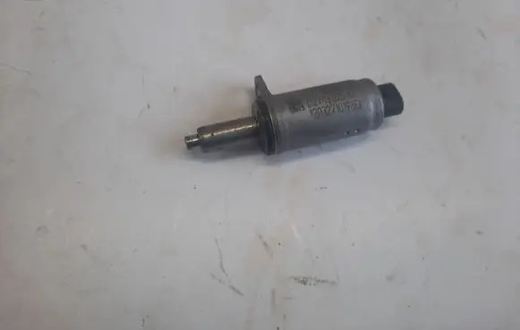 Audi Q5 SQ5 Camshaft vanos timing valve 06E103697G