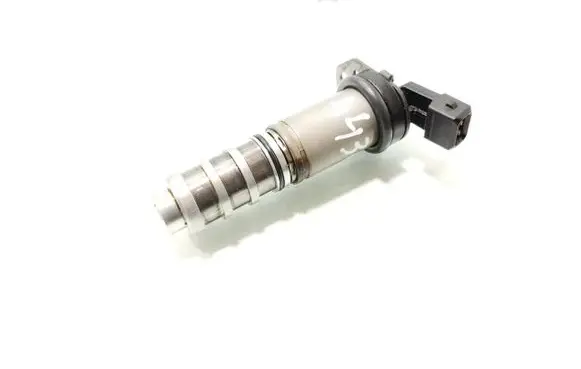 BMW M6 Camshaft vanos timing valve 8605123