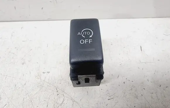 Nissan Qashqai ESP (stability program) switch 251531HA0A