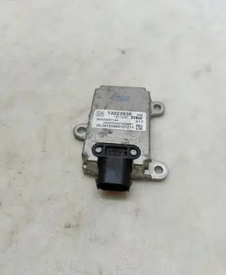 Opel Vectra C ESP acceleration yaw rate sensor 13223930 15113701 A2C53081144